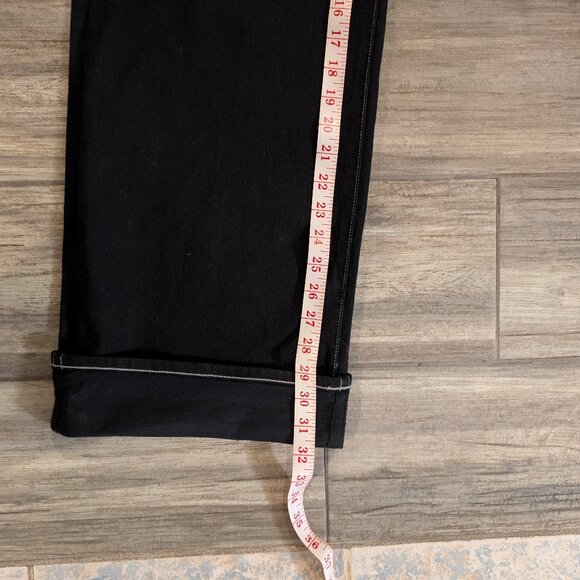 PAIGE -Jean Sasha Size 31 - Picture 10 of 16